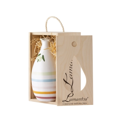 Ekstra devičansko maslinovo ulje Coratina (0,2% kiselosti) u keramičkoj posudi i drvenoj kutiji 3lit NOVO